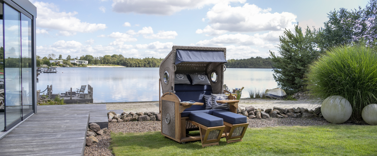 6440008T_30080_Sailor_XL_PE_white_kubu_Des_198_Champagnerkuehler_fuer_Strandkoerbe _1_ (1)